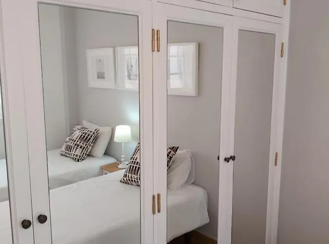 A&a Aire, Netflix, Internet *