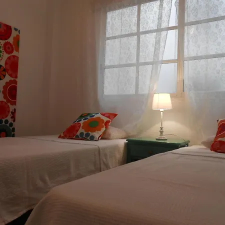 A&a Aire, Netflix, Internet *